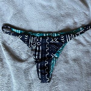 Roxy reversible cheeky bikini bottoms
